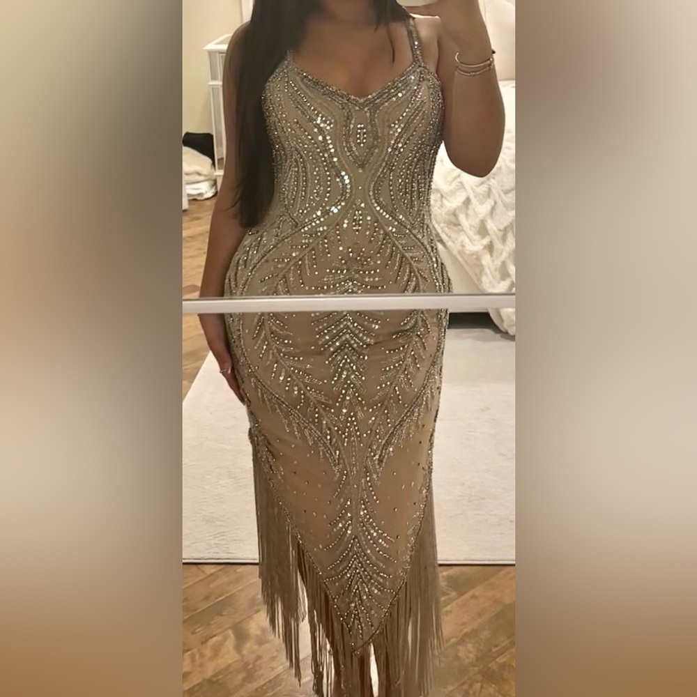 nora’s bridal boutique dress